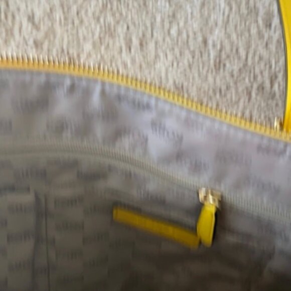 EUC Michael Kors Ciara Large Top Zip Tote Leather Bag Sunshine - Picture 2 of 9